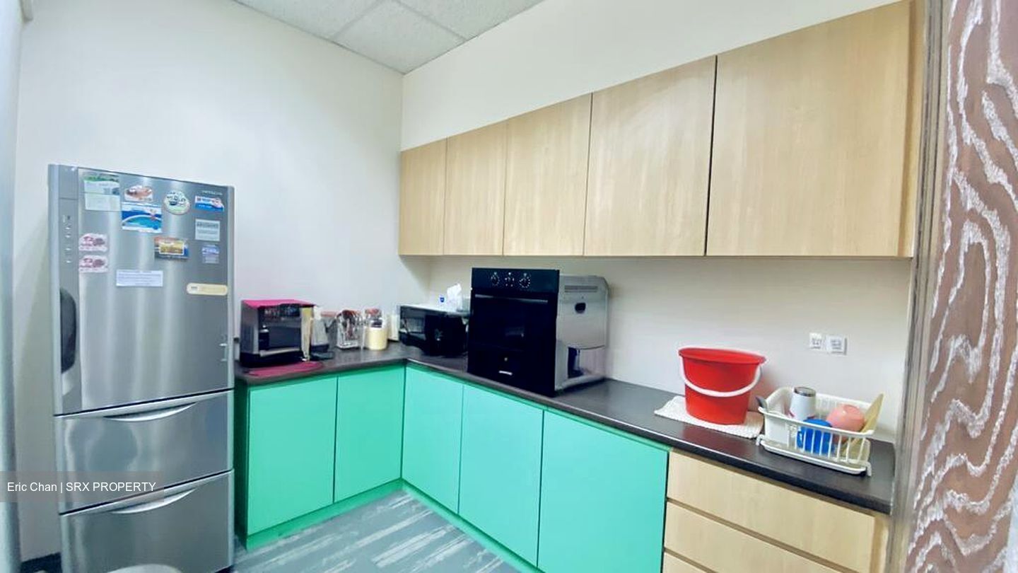 Tai Seng MRT (D19), Warehouse #509799581